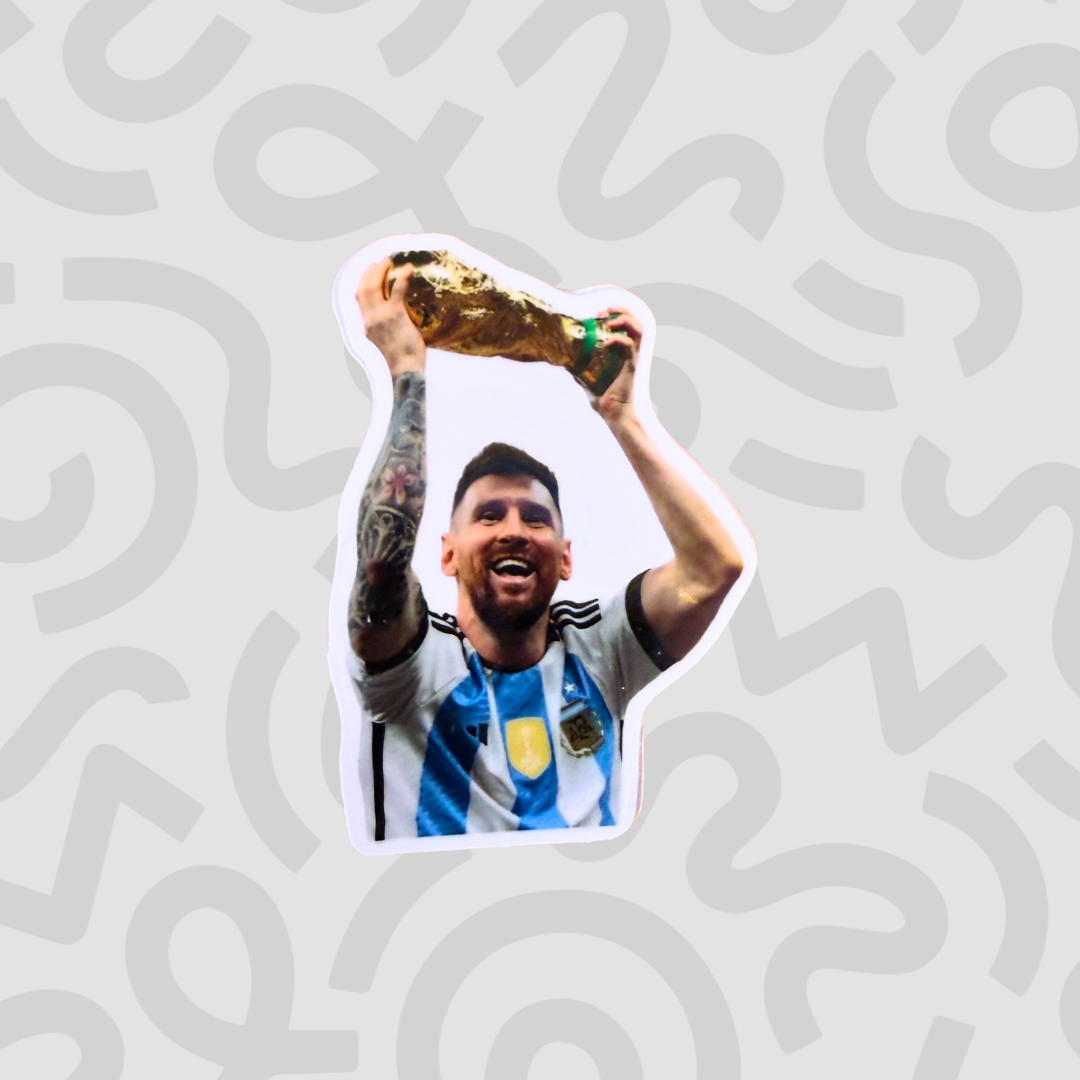 Messi levantando la copa